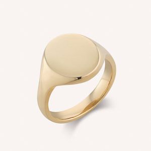 Oxford Court Signet Ring